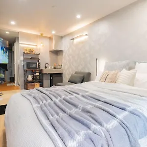  Aparthotel Shinjuku Lions House